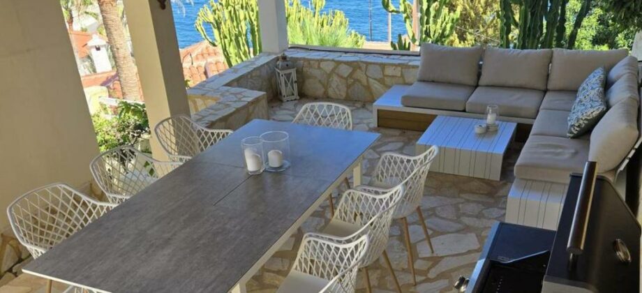 Villa in Coveta Fuma, big pool, jacuzzi, air-co. wifi, sea views. Villa in Coveta Fuma, big pool, jacuzzi, air-co. wifi, sea views.